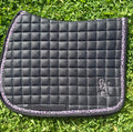 Tapis leopard pailleté